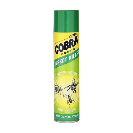 Cobra rāpojošiem insektiem...